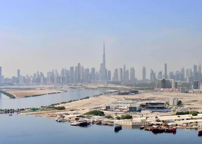 Burj Khalifa And Sea View, Bar, Spa & Restaurant